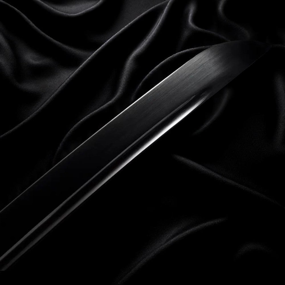 Katana Lame Noire – Acier 1060 - détail de la tsuba (garde)