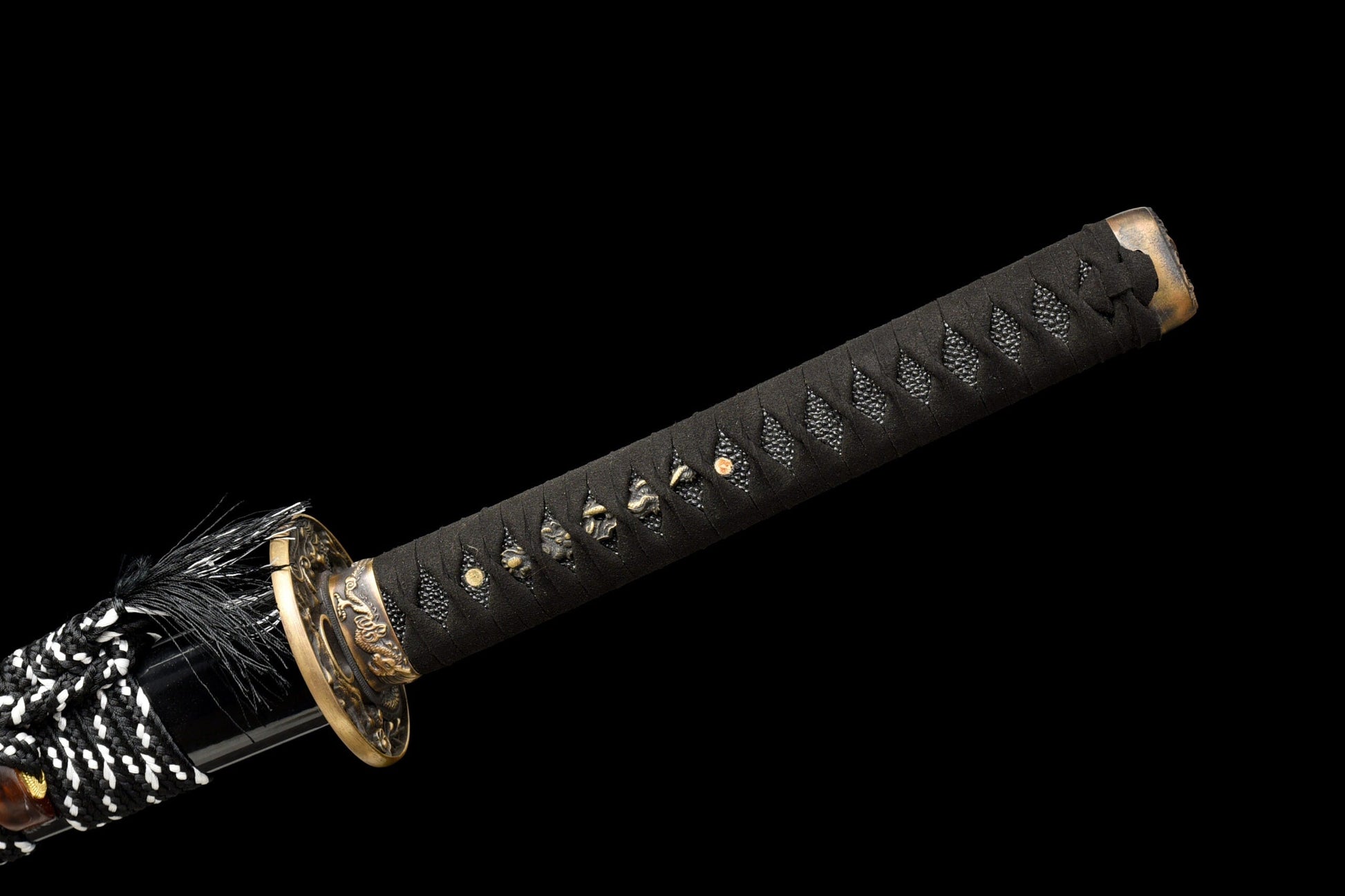 Katana Owase – Acier Manganèse - détail de la tsuba (garde)