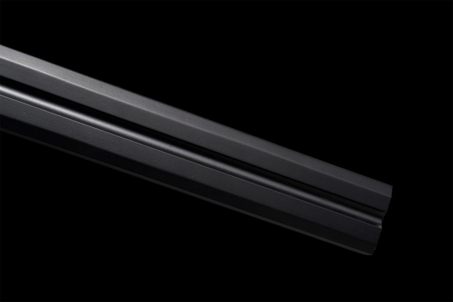 Katana Sasuke Uchiwa – Naruto - détail de la poignée (tsuka)