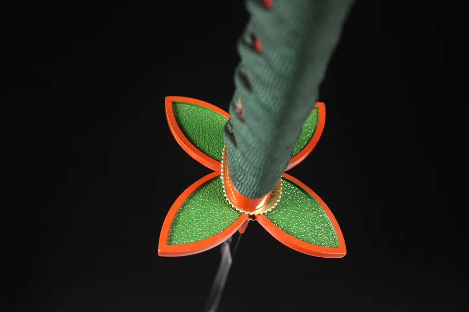 Katana Shinobu Kocho – Demon Slayer Lame Papillon - lame dégainée