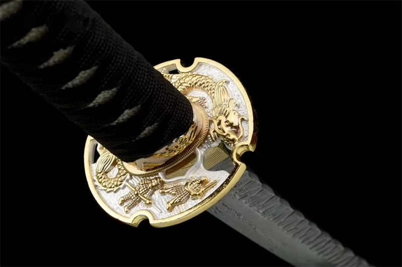 Tsuka tressée du tanto Awara avec menuki traditionnel